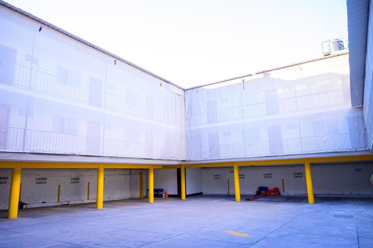 Hotel Acuario En Ocotlan Exterior photo