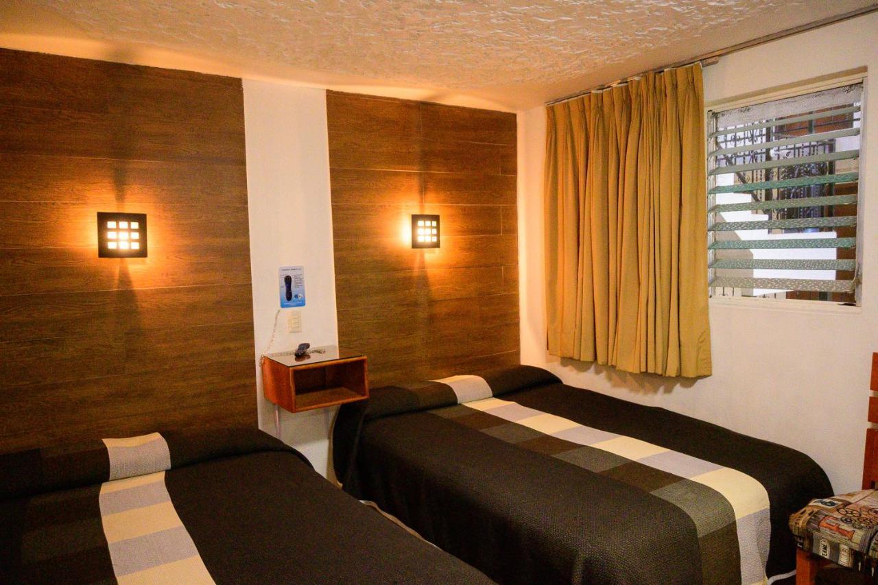 Hotel Acuario En Ocotlan Exterior photo