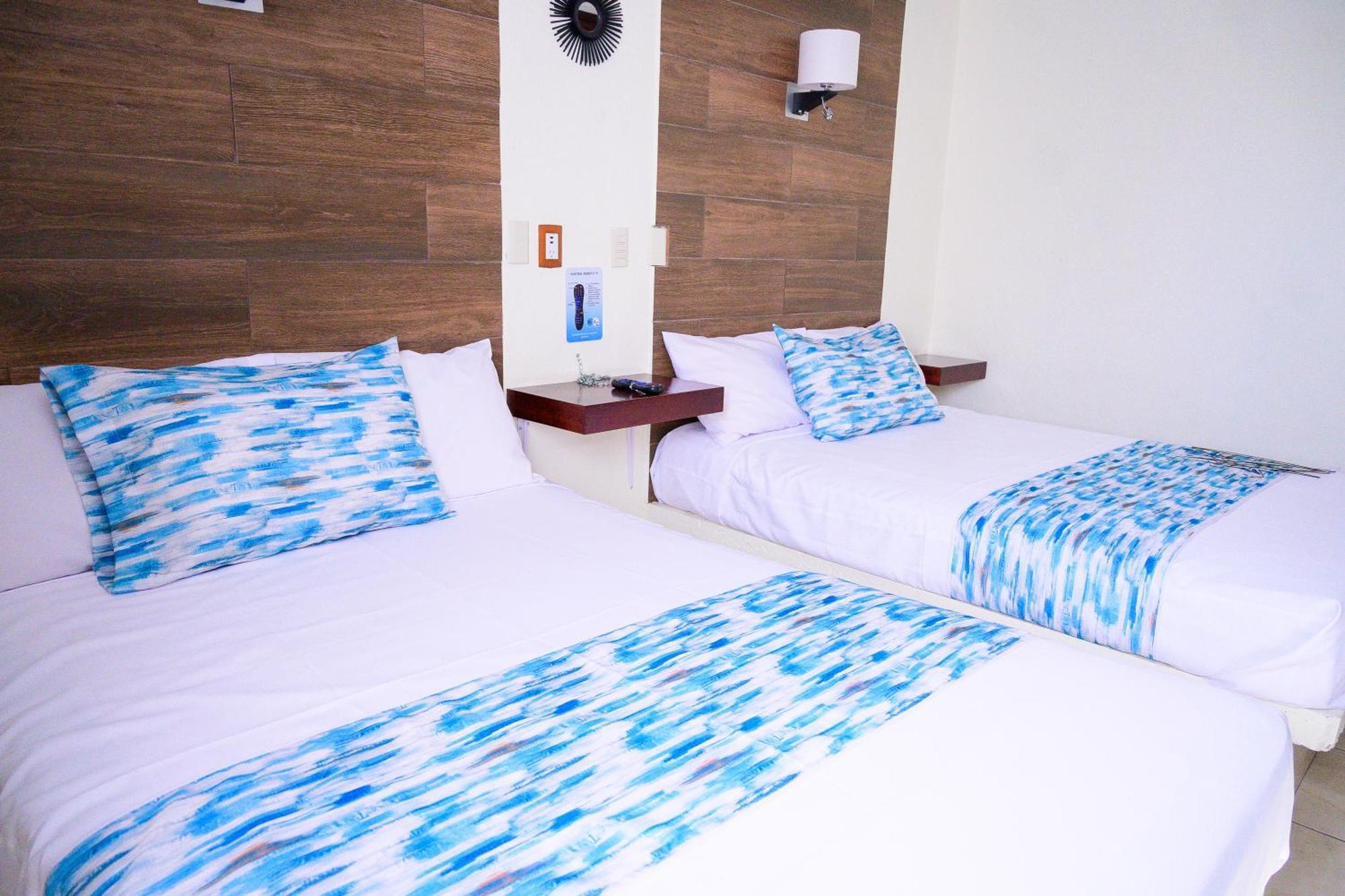 Hotel Acuario En Ocotlan Exterior photo